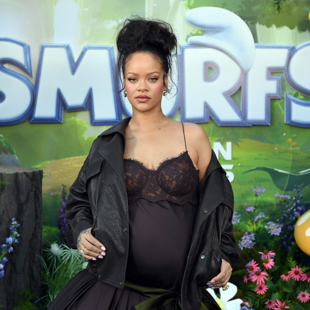 All The Celebrities That Reacted To Rihanna’s Baby News