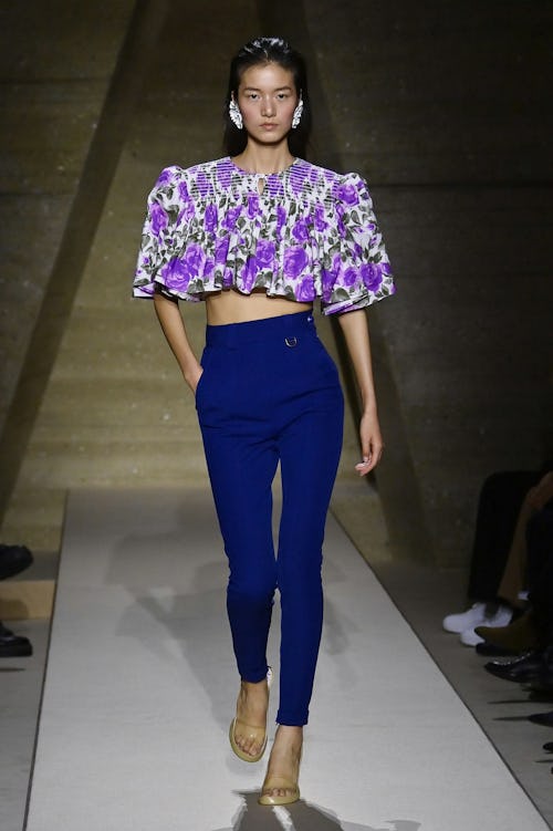 At Chloé, Chemena Kamali Gives 1950s Florals a Couture Flourish for Spring 2026