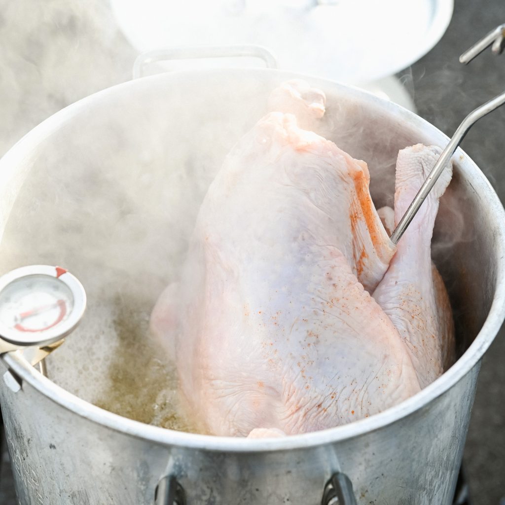 Thanksgiving on a Budget: Delicious Walmart, Aldi & Lidl Finds Under $15