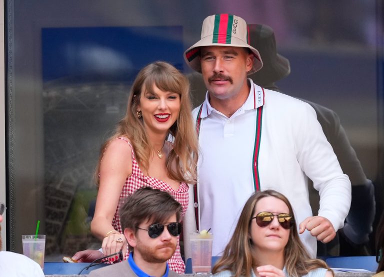 What Did Travis Kelce’s Love Letter to Taylor Swift Say? Here’s Exactly What He Wrote!
