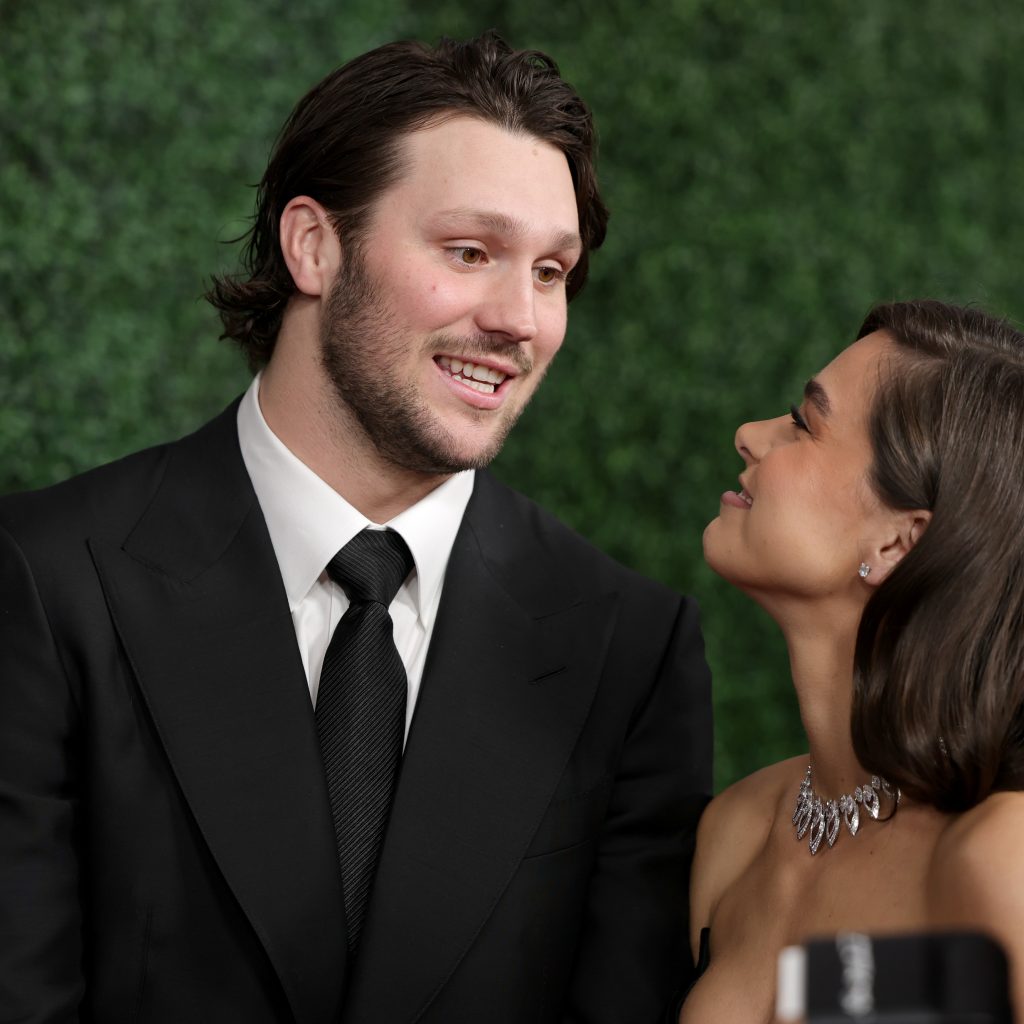 Hailee Steinfeld and Josh Allen Reveal Major News 7 Months After Getting Married