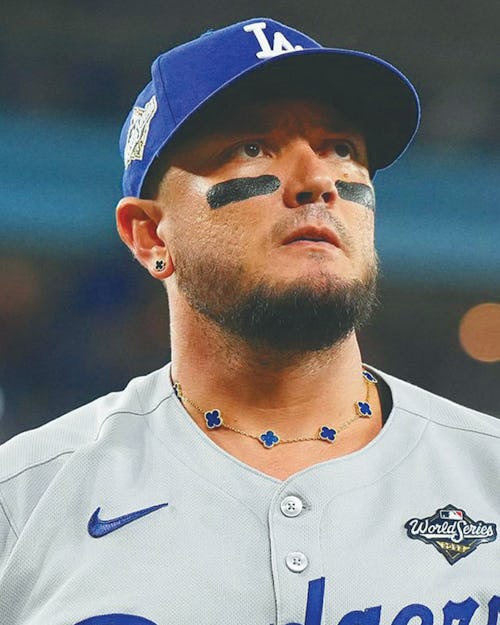 From the NFL to the MLB, Male Athletes Are Wearing High Jewelry on the Field