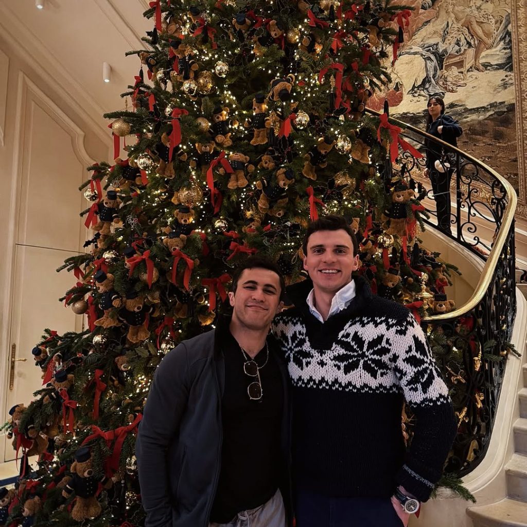 TikTok Influencer Chris Olsen Finally Reveals Identity of New Boyfriend to Followers