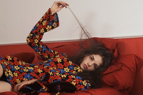 Play It Cool: Spring's Standout Looks Are Best Worn With a Laid-Back Attitude