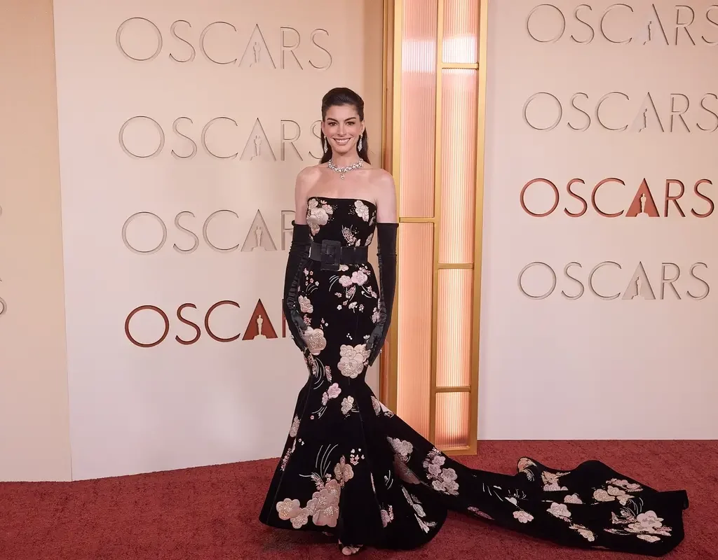 Best Red Carpet Looks From the 2026 Oscars