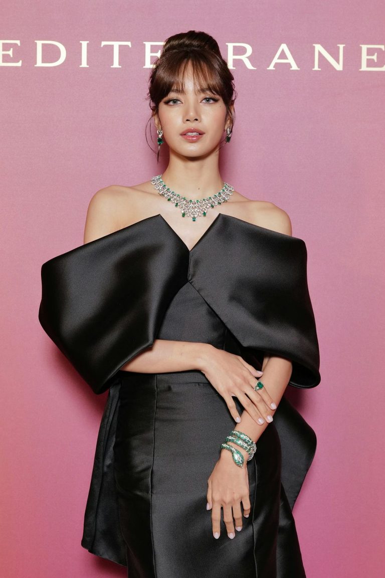 Lisa of Blackpink's Best Red Carpet Moments Are Pure 'Money'