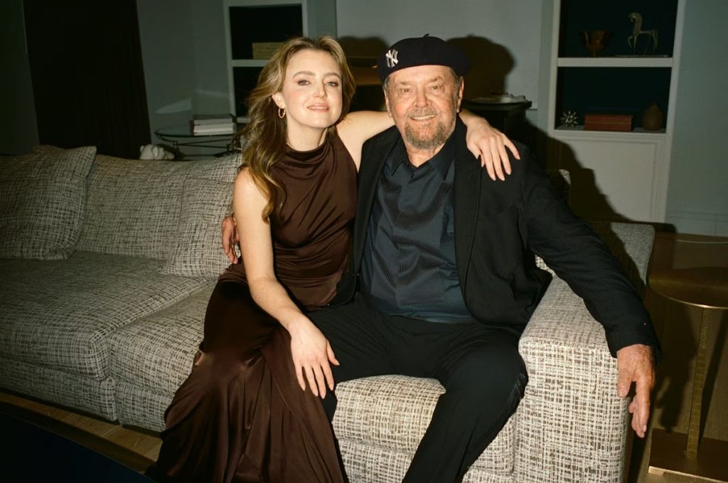 Lorraine Nicholson Talks Her Life in Parties and "Daddy Issues"