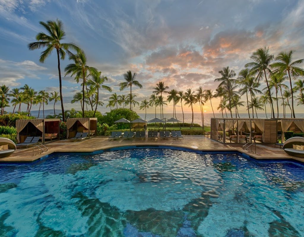 Maui Travel Guide: 3 Insiders Share Where to Eat, Drink, Stay, Shop, and Play