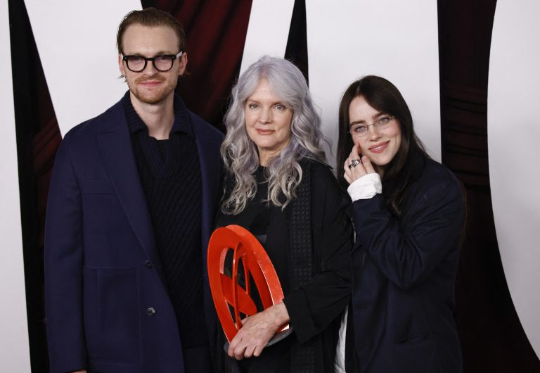 Billie Eilish and Finneas to Guest Star on Mom’s New ‘Climate Kitchen’ Cooking Show