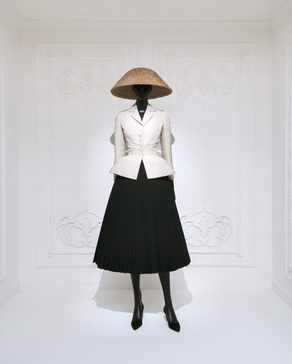 At SCAD FASH Museum’s Christian Dior Couture Show, Class Is in Session