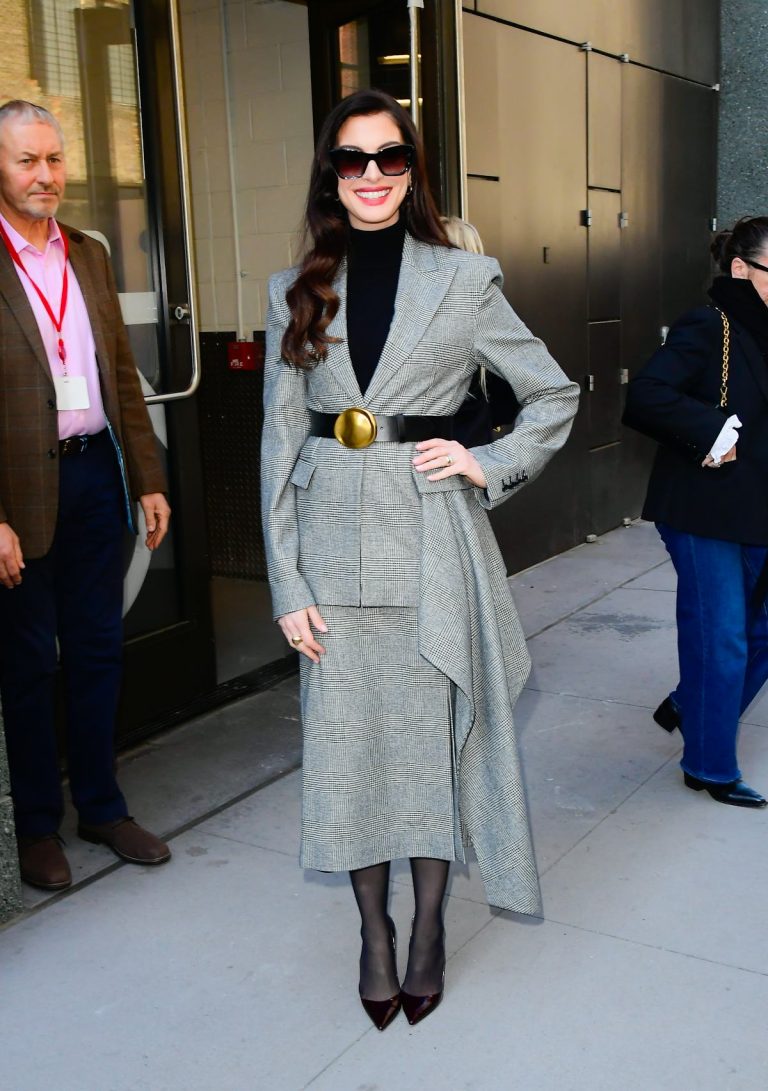 Anne Hathaway Does a Twist on the Tweed Skirt Suit