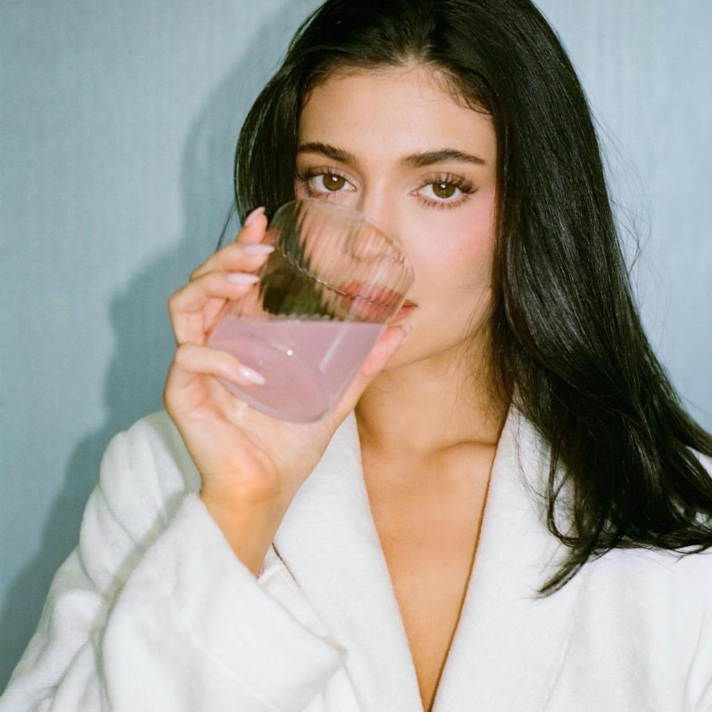 An Honest Review of Kylie Jenner’s Hydration Drink After 30 Days
