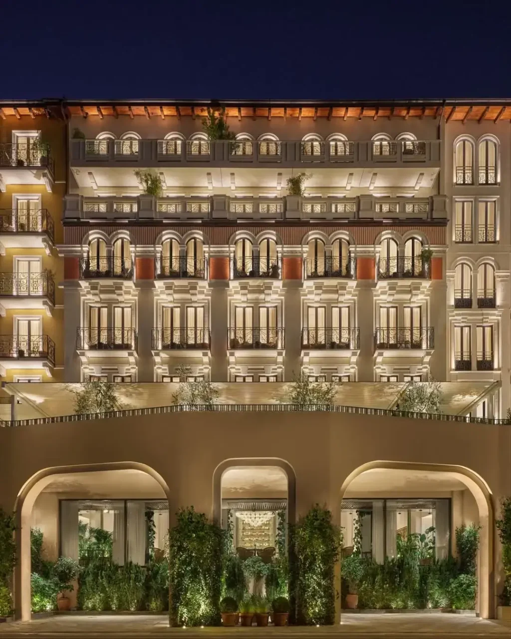 A Contemporary Take on Lake Como Luxury: The EDITION Now Open