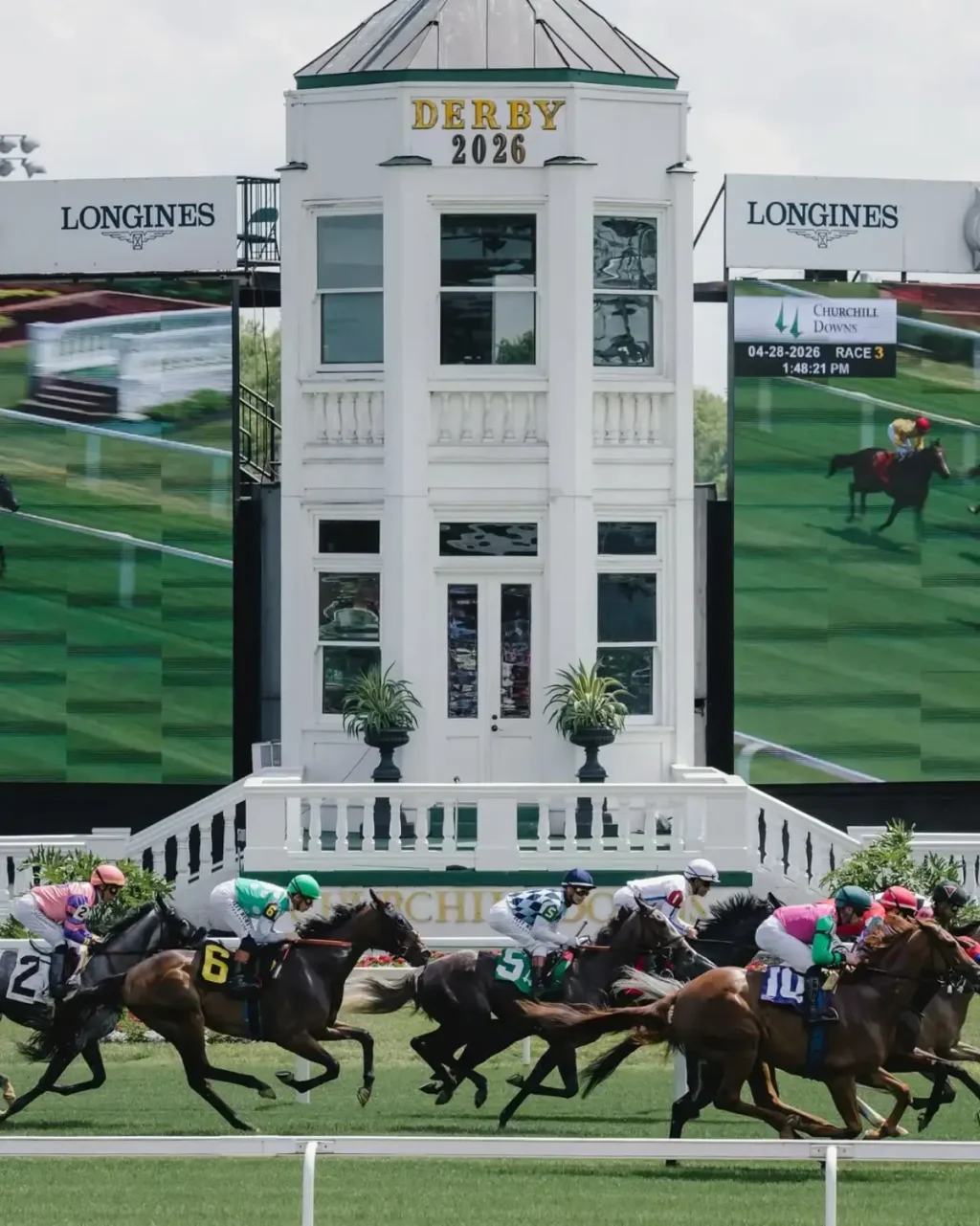 Run for the Roses: Hats, Horses, and Hot Spots at the Kentucky Derby