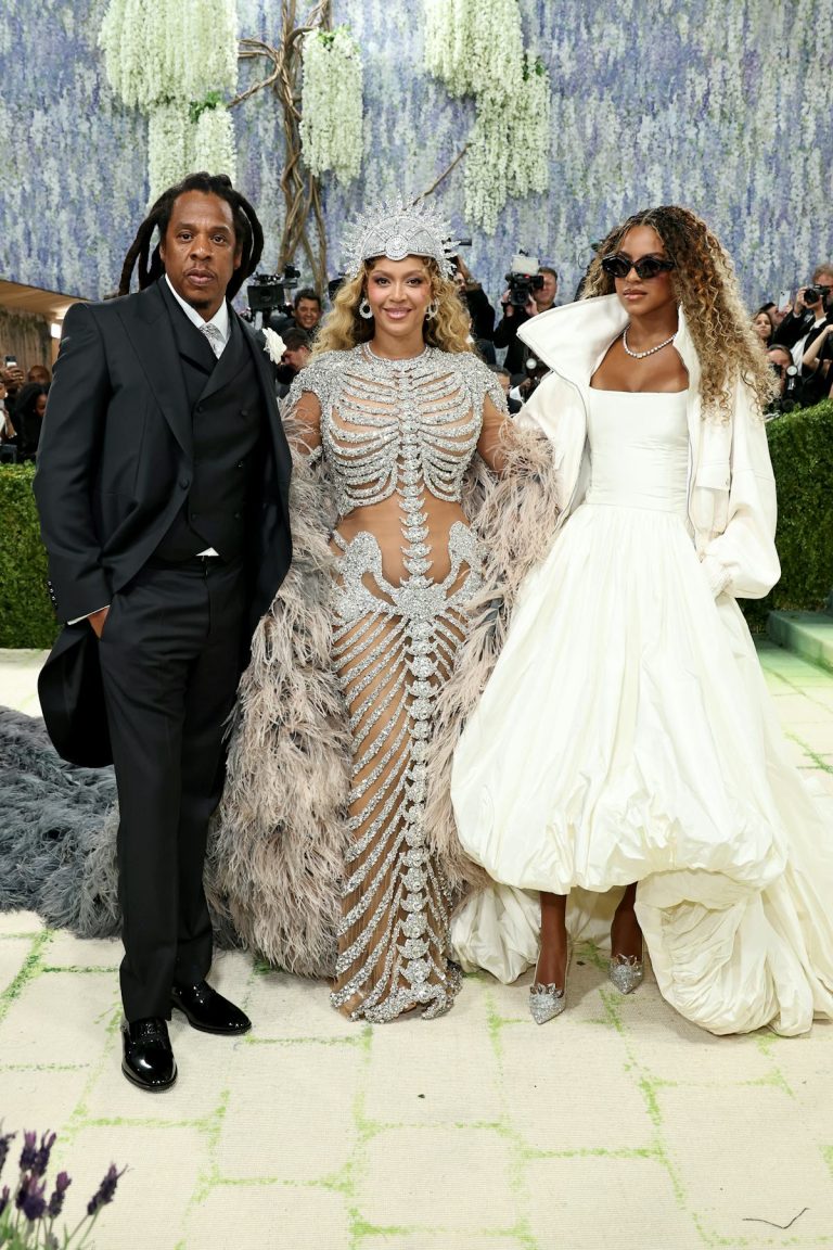 The 18 Best-Dressed Stars at the 2026 Met Gala