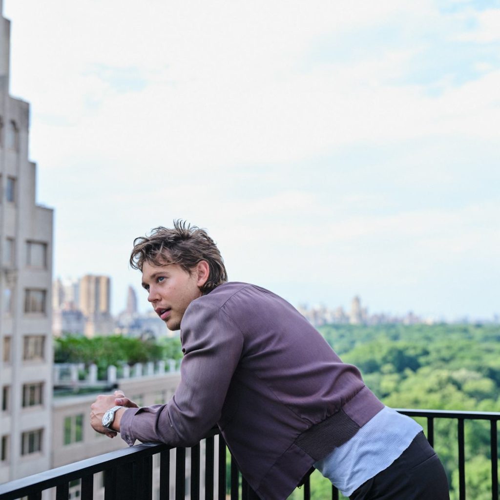 Austin Butler On the Knicks, the ’90s, and Parachute Pants