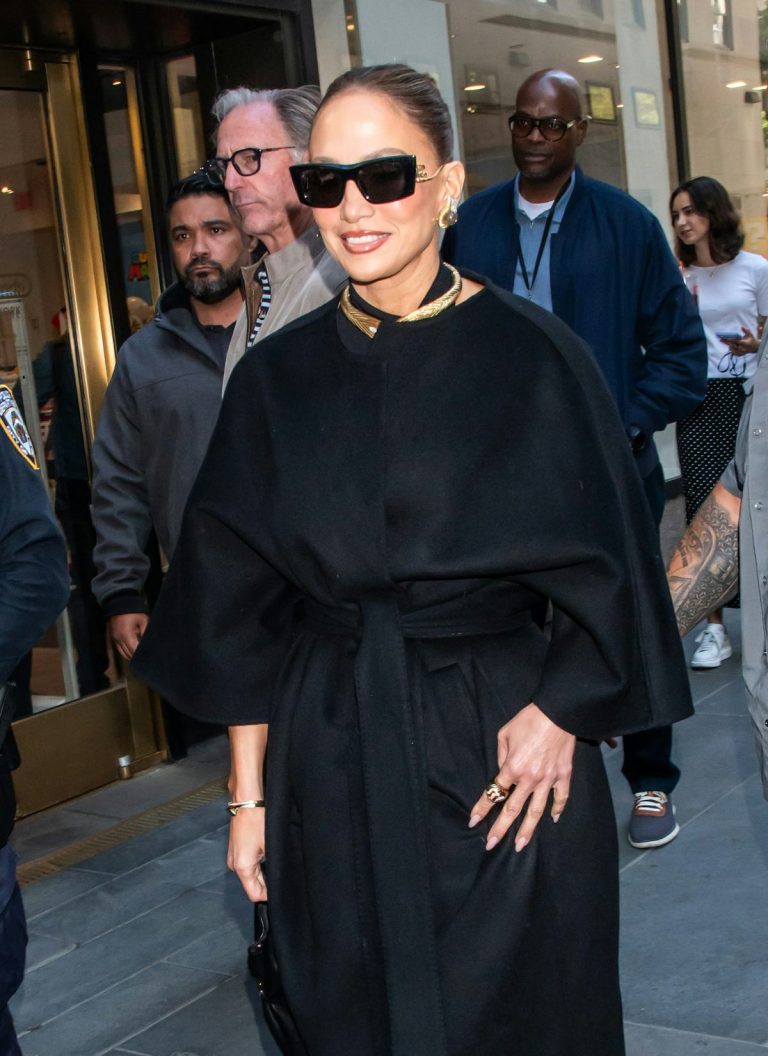 Jennifer Lopez Swaps Loud Luxury For Something Surprisingly Quiet
